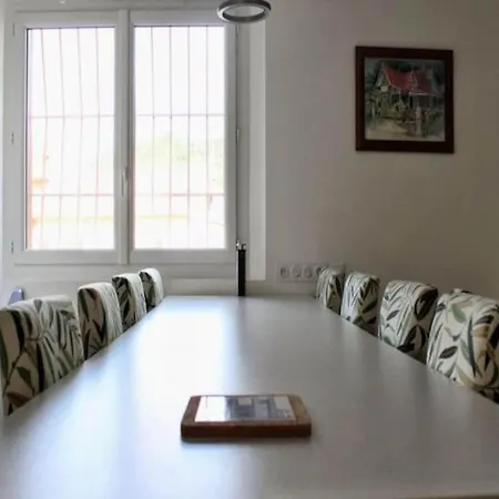Apartamento For 8 People *